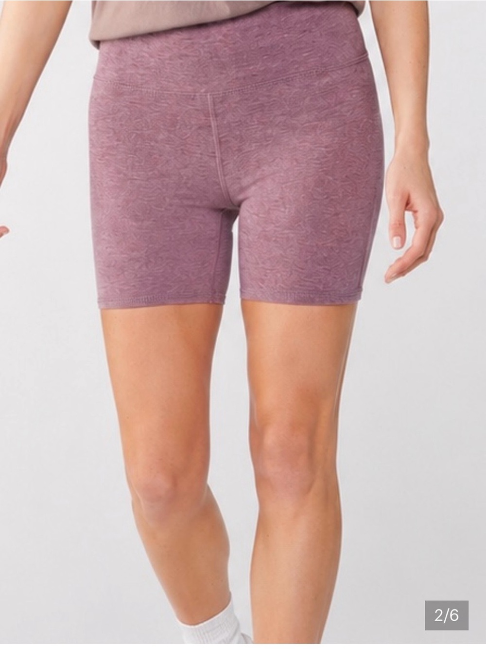 Vuori Clean Elevation Shorty Bike Shorts in Pink Heather - Picture 2 of 7